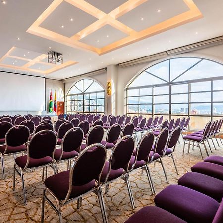 Hotel Dann Carlton Bucaramanga Zewnętrze zdjęcie Meeting room