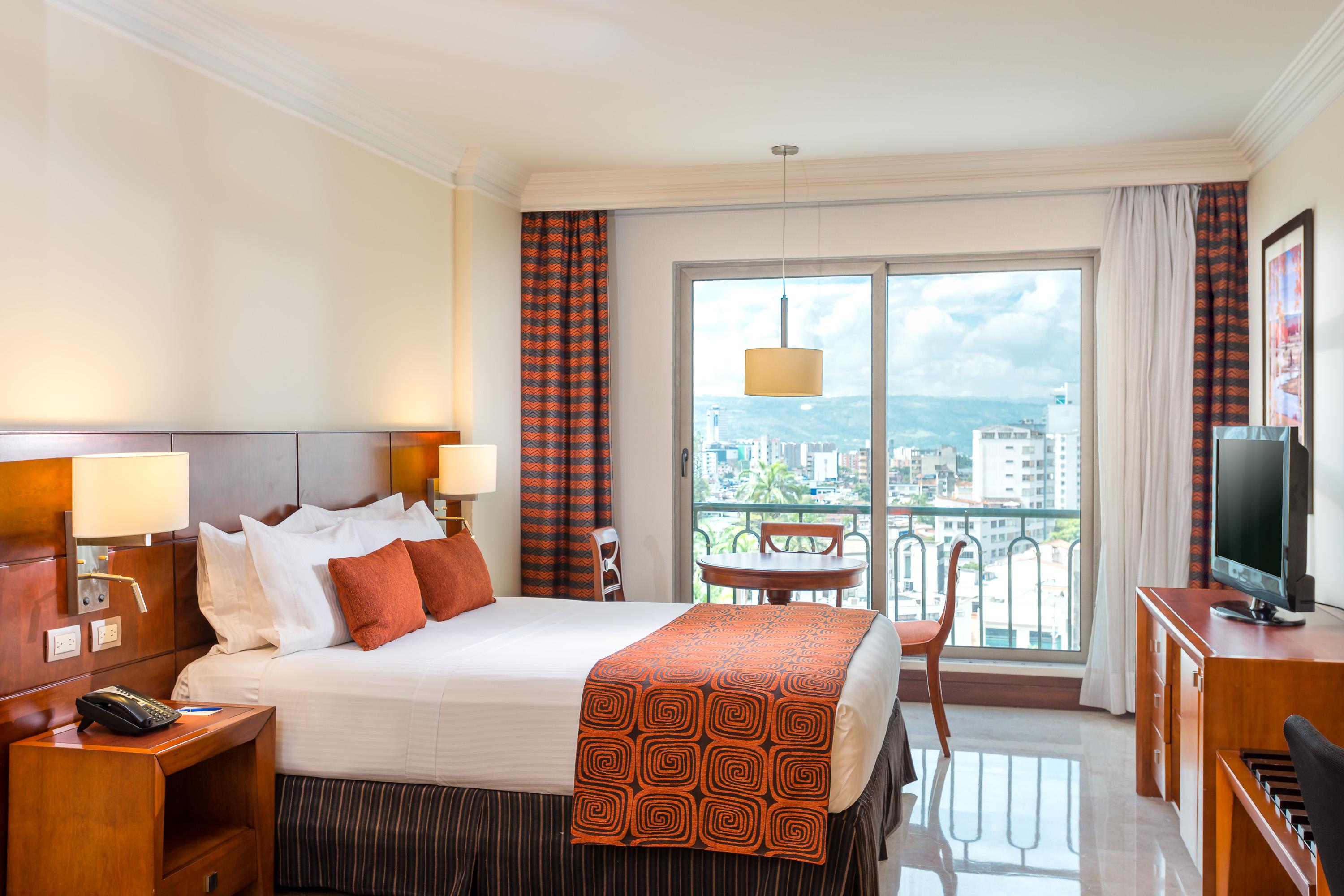 Hotel Dann Carlton Bucaramanga Zewnętrze zdjęcie A room at the hotel