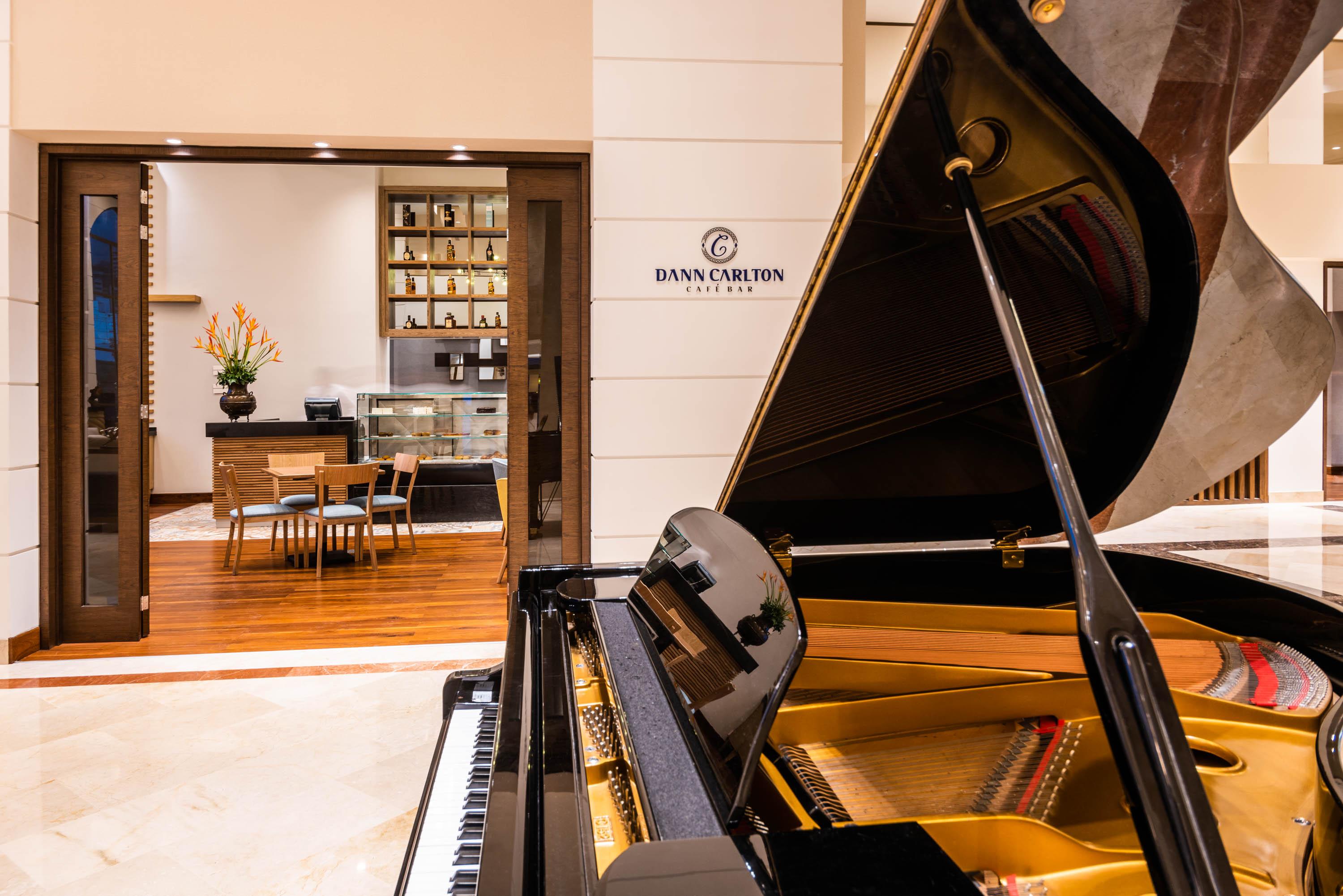 Hotel Dann Carlton Bucaramanga Zewnętrze zdjęcie Dan's Cafe