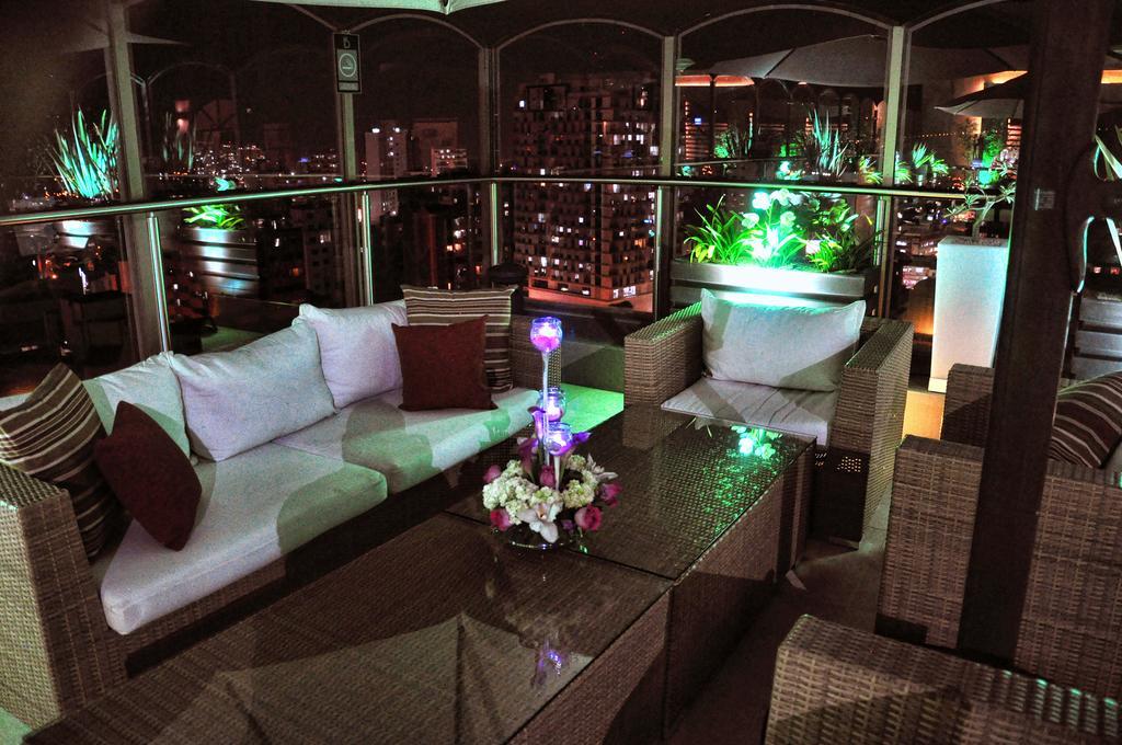 Hotel Dann Carlton Bucaramanga Zewnętrze zdjęcie The Sky Bar
