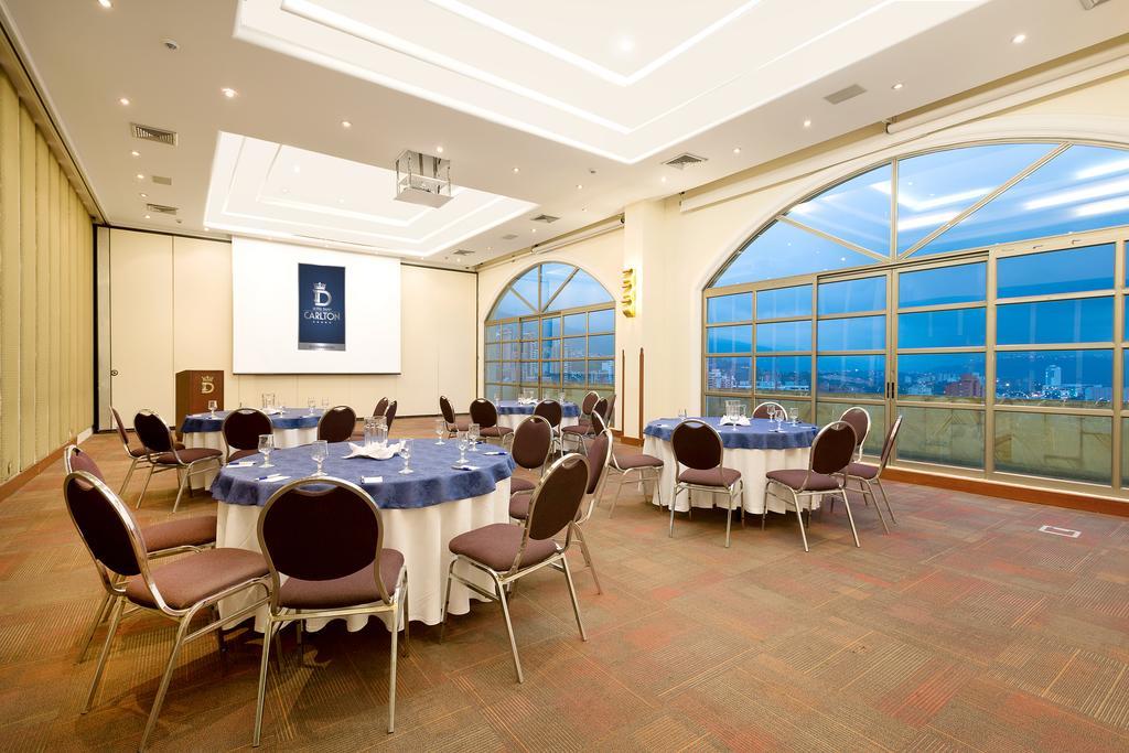 Hotel Dann Carlton Bucaramanga Zewnętrze zdjęcie Meeting room